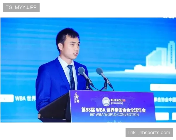 徐灿训练室外头那车声，普通人98%没见过的生活节奏啊